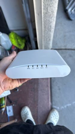 6 Access Points