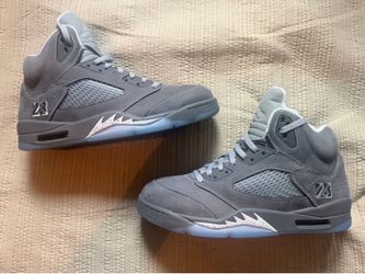 Men’s Jordan 5 wolf grey sz 13