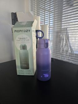 Momcozy bottle warmer