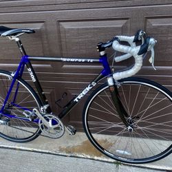 Trek 2300 Road Bike 