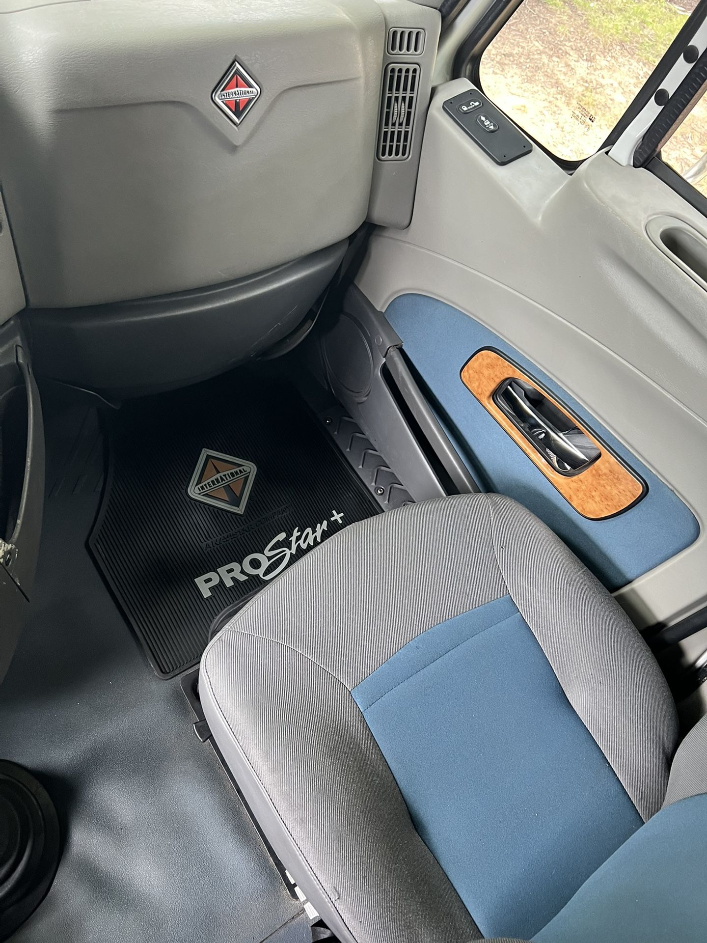 2009 International Prostar
