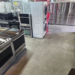 Huge Sale Store Full Of Nice Like Brand New Appliances Free Warranty 44for Financing 