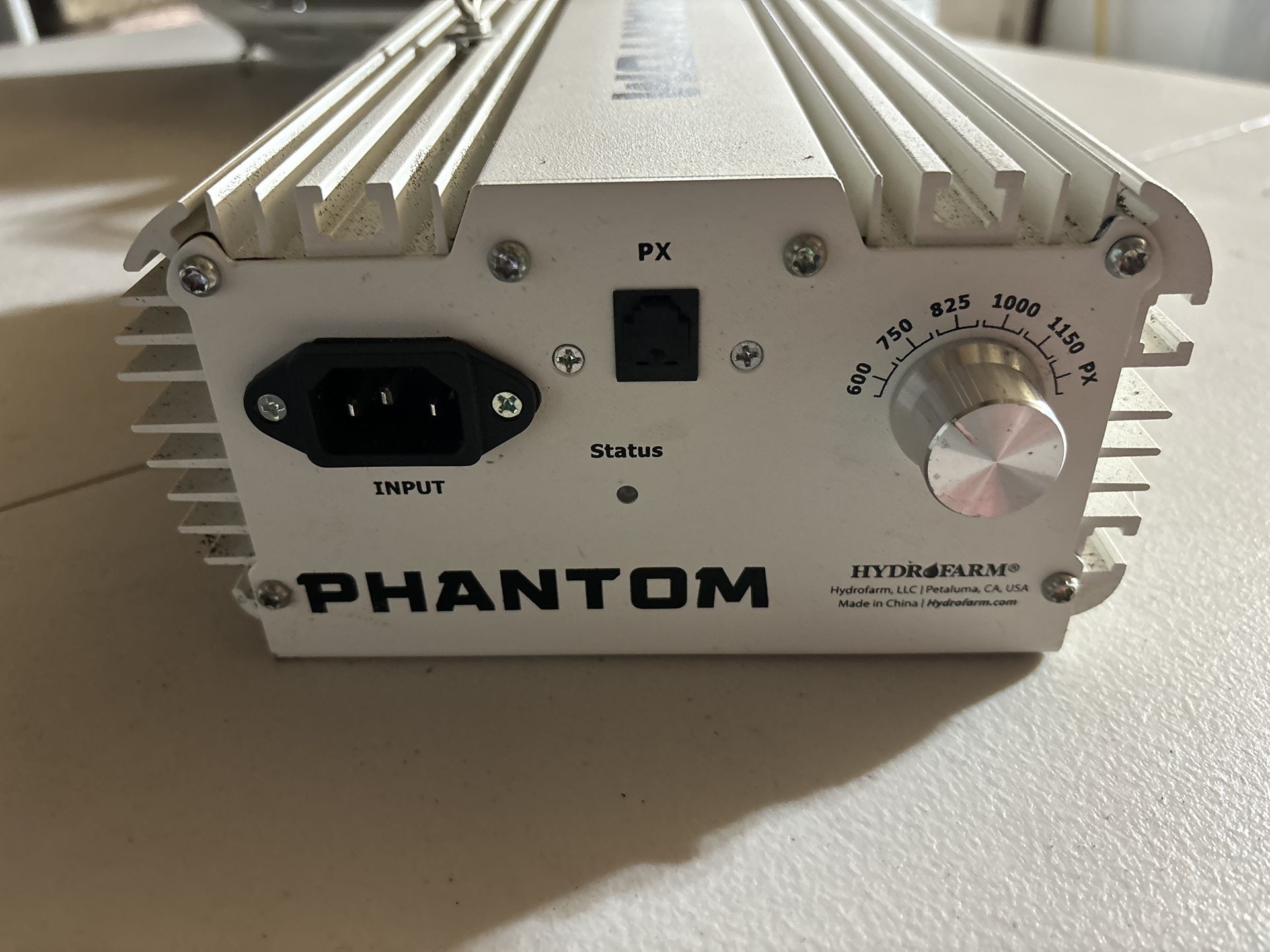 Phantom 1000w Light