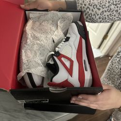 Jordan 4s