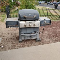 Gas BBQ grill