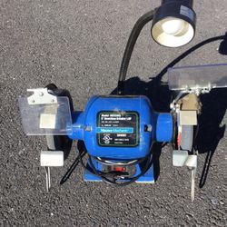 Bench grinder *reduced price*
