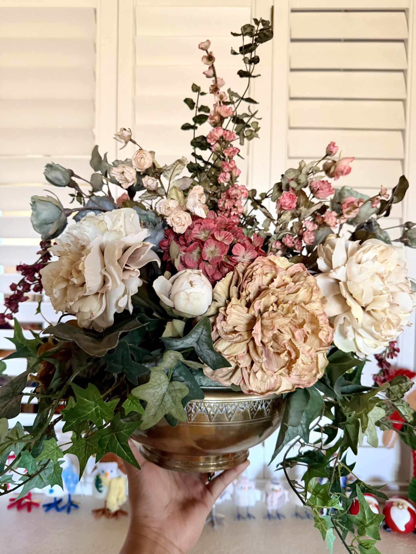 Vintage-Style Artificial Floral Arrangement in Brass Vase – Large Centerpiece