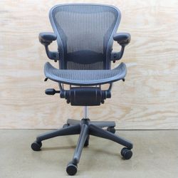 Herman Miller Aeron Office Chair - Mint Condition -Details In The Description 👇🏻