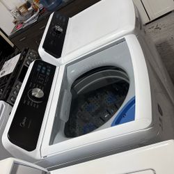 Midea Gas Dryer And Topload Washer 