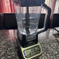 Ninja Professional Blender 1000w Model BL610