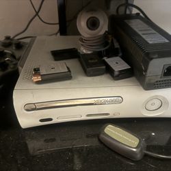 XBOX 360 , Games, Xbox Light, And Sensor