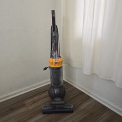 Dyson Ball Vacuum 