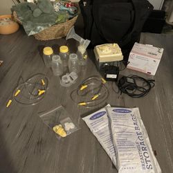 Madela Breastpump (Model: 8P61) with Extras!