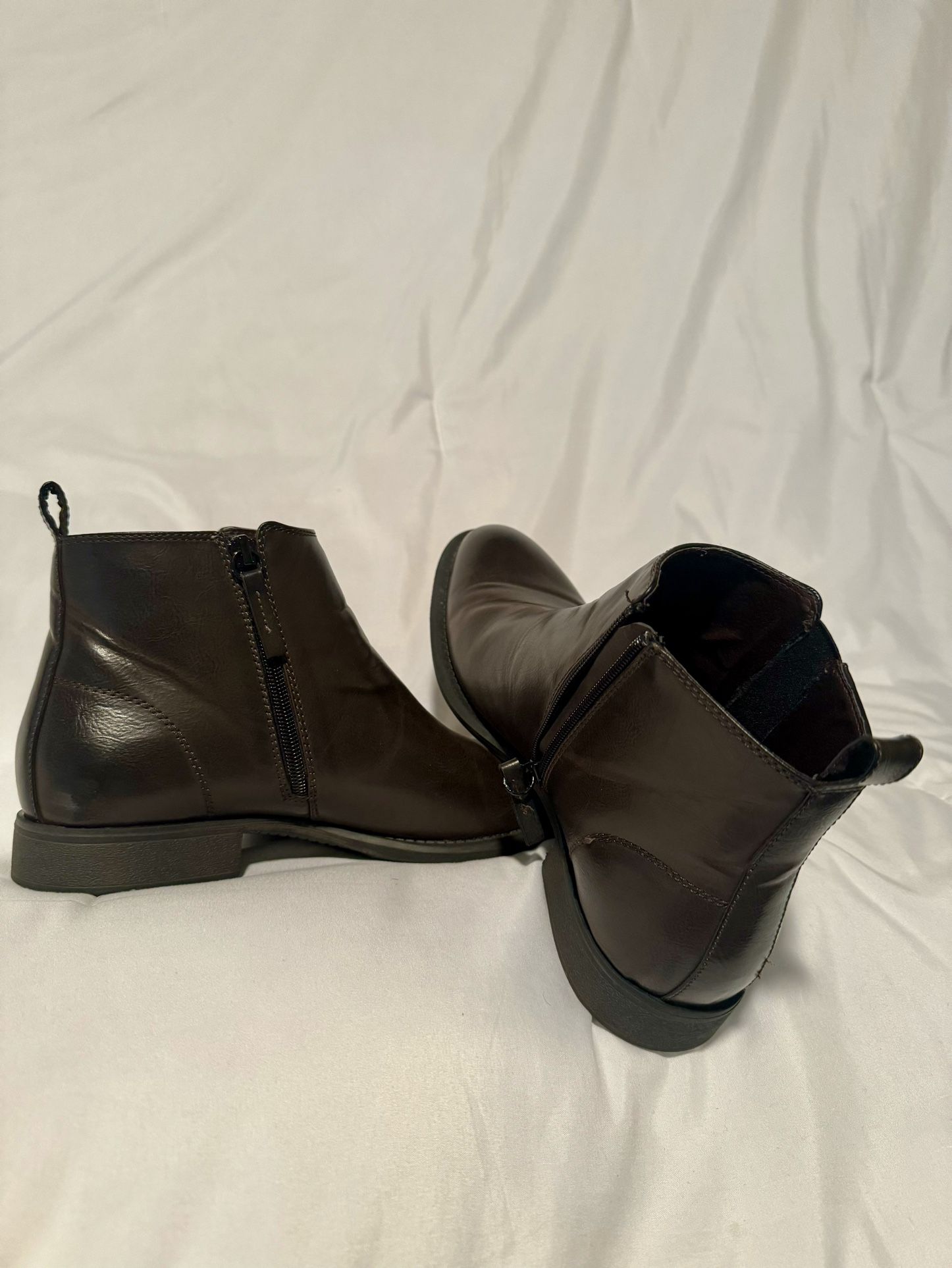 Unlisted by Kenneth Cole Chelsea Style Boot 