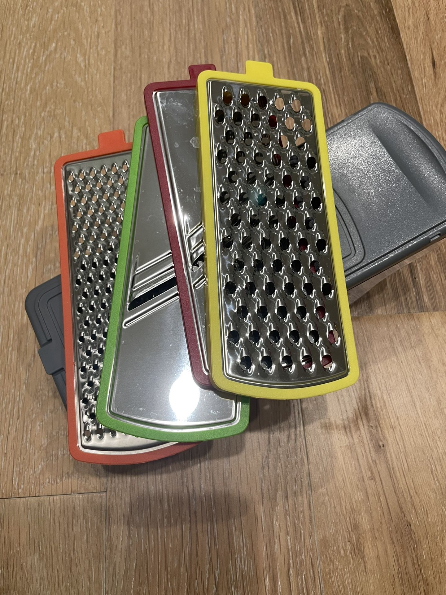 Grater Set/ Mandolin