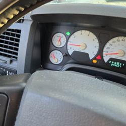 Dodge Ram 1500 SLT Crew Cab 2005