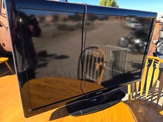 Tv 46 in  Panasonic