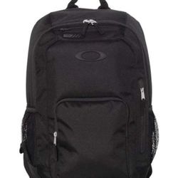 Oakley Blackout 22L Enduro Backpack 921055ODM Brand New!
