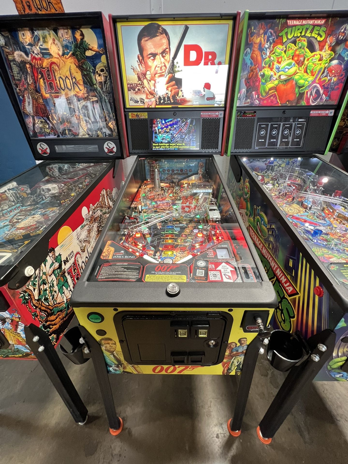 James Bond 007 Dr No Pinball Machine By Stern