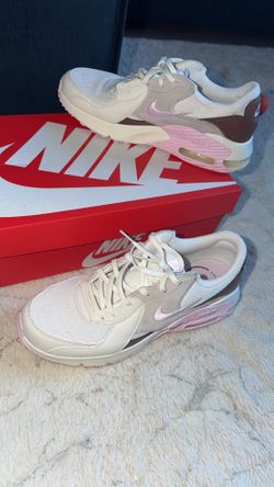 Nike Air Max size 10 Women’s