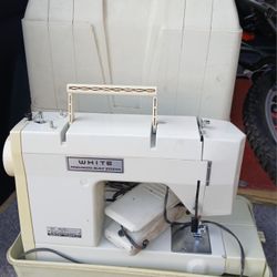 Sewing Machine Vintage