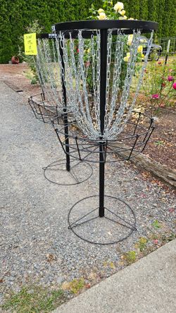 Disc golf basket
