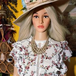 Vintage Style Ruffled Top