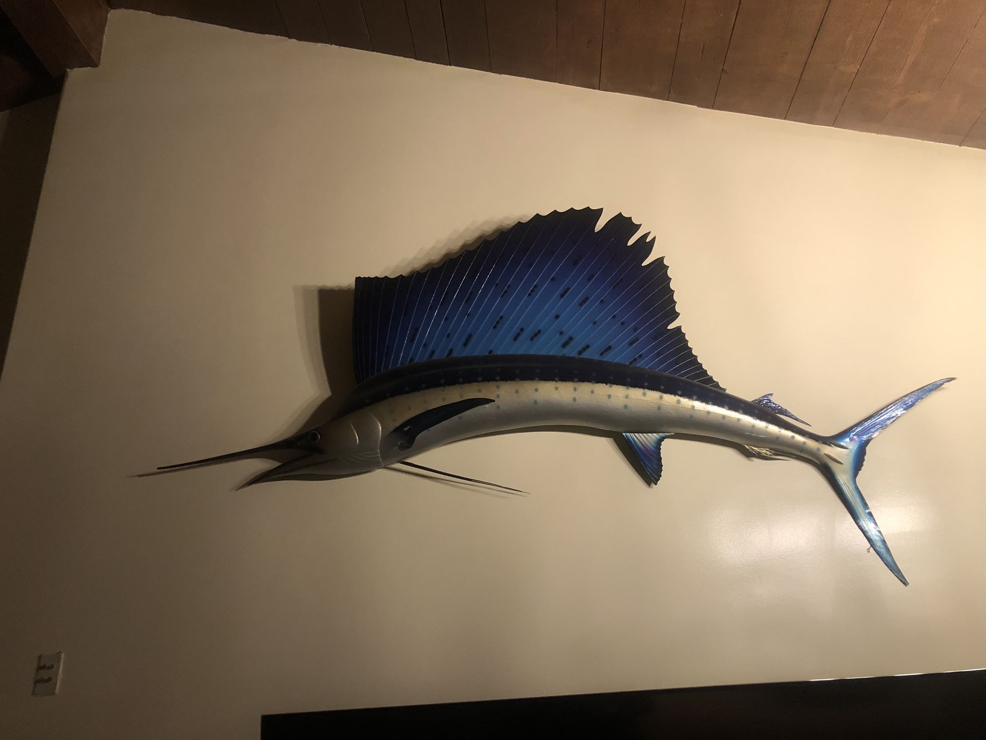Sailfish 9’ Wall Mount