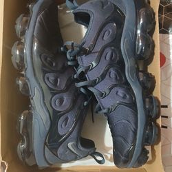Nike Air VaporMax Plus size 9.5