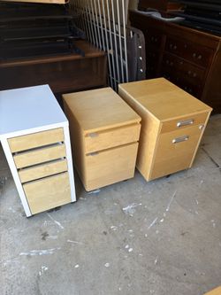 Storage/ file cabinets on wheels