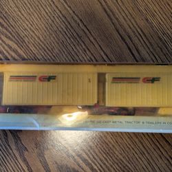 CF Die Cast Tractor Trailer