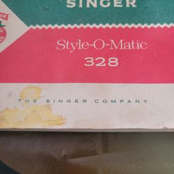 Singer VINTAGE Style O Matic Sewing Machine Parts/plug