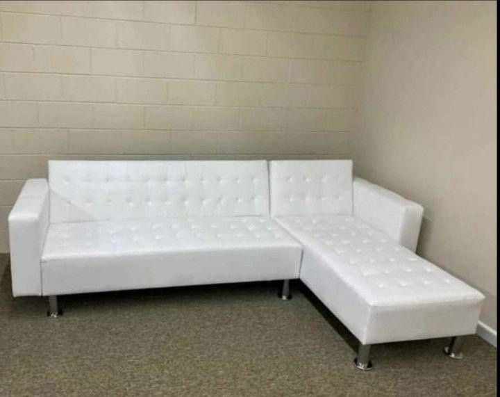Modern White Sectional Sofa – Delivery & Financing