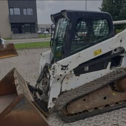 Bobcat T590