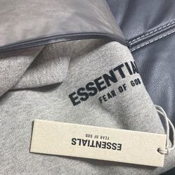 Essential Hoodie