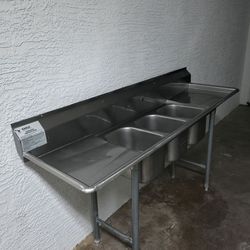 STAINLESS STEEL SINK