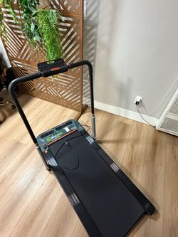 Folding Treadmill - walk & run options