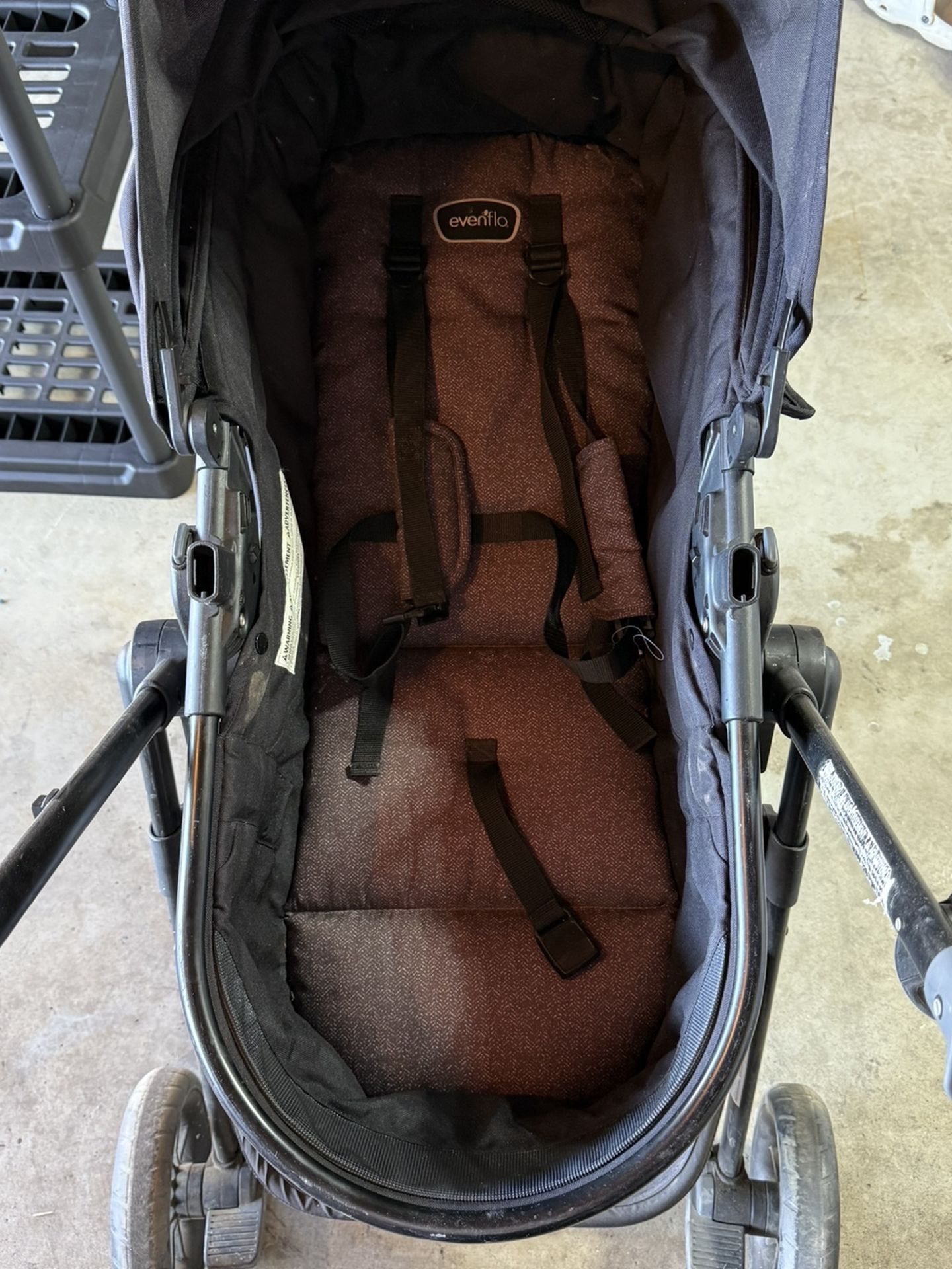 Even Flo Stroller