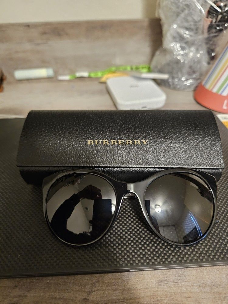 Burberry Sunglasses