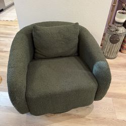 Boucle Chair 