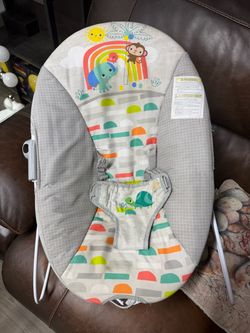 Baby Bouncer Seat with Harness