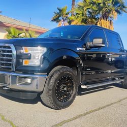 2016 FORD F150 XLT SUPER CREW CAB  ✅ clean title