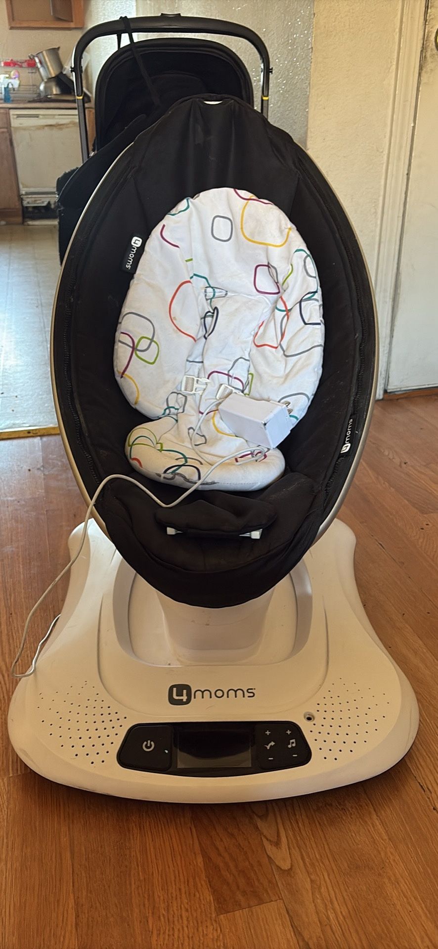 4moms mamaRoo Multi-Motion Baby Swing Smart Connectivity