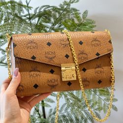 A brown bag