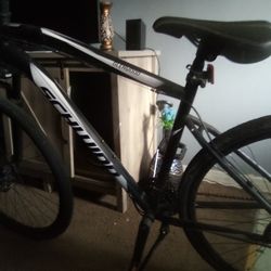 Schwinn Glenwood Mountain Bike