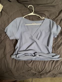 hollister crop top