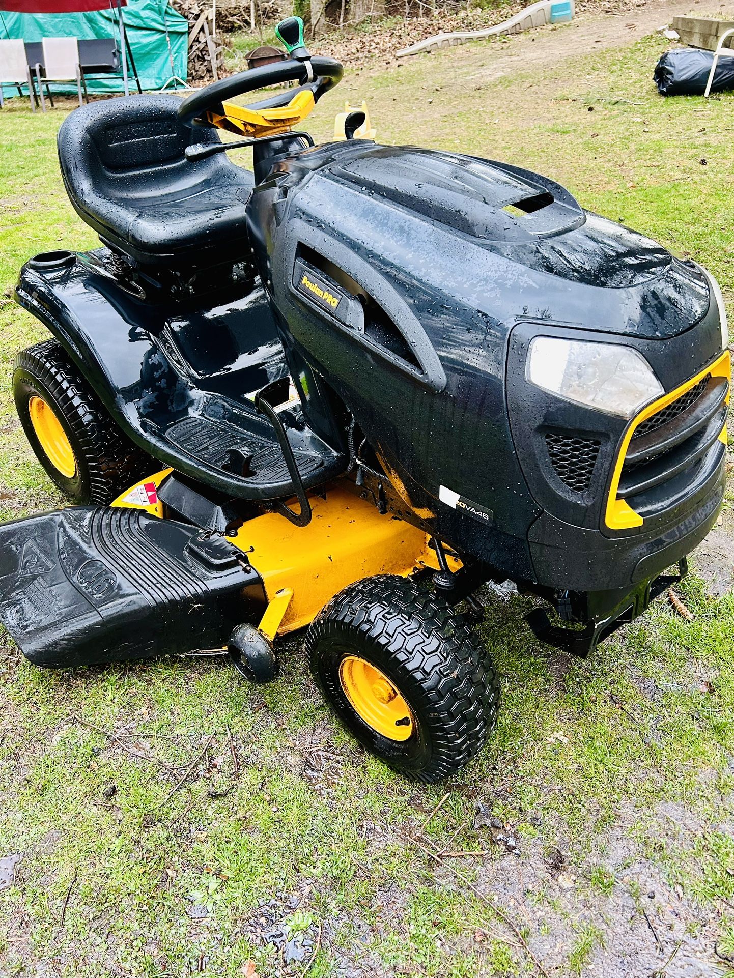 Poulan pro Riding Lawn Mower 46”