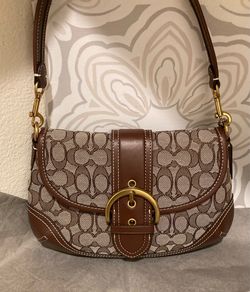 Coach soho  Signature Canvas Shoulder Bag