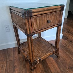 Tommy Bahama Night Stand OPORTUNITY