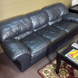 LEATHER COUCH HOME FAMILY ROOM 